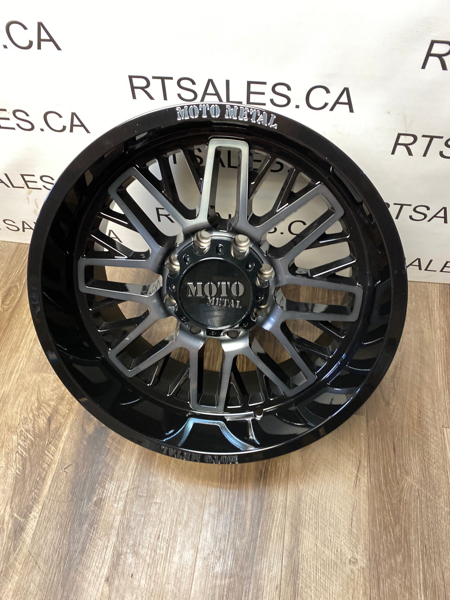 20 inch Moto Metal Rims 8x165 Dodge Ram GMC Chevy 2500 3500