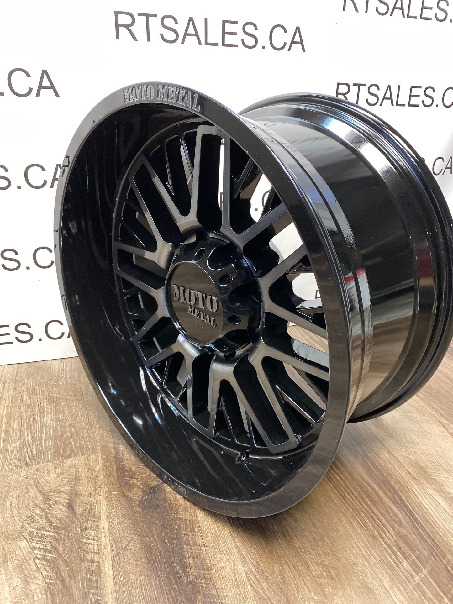 20 inch Moto Metal Rims 8x165 Dodge Ram GMC Chevy 2500 3500