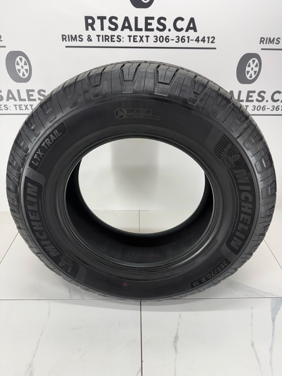 265/70/18 Michelin LTX Trail All Season tires (Light use)