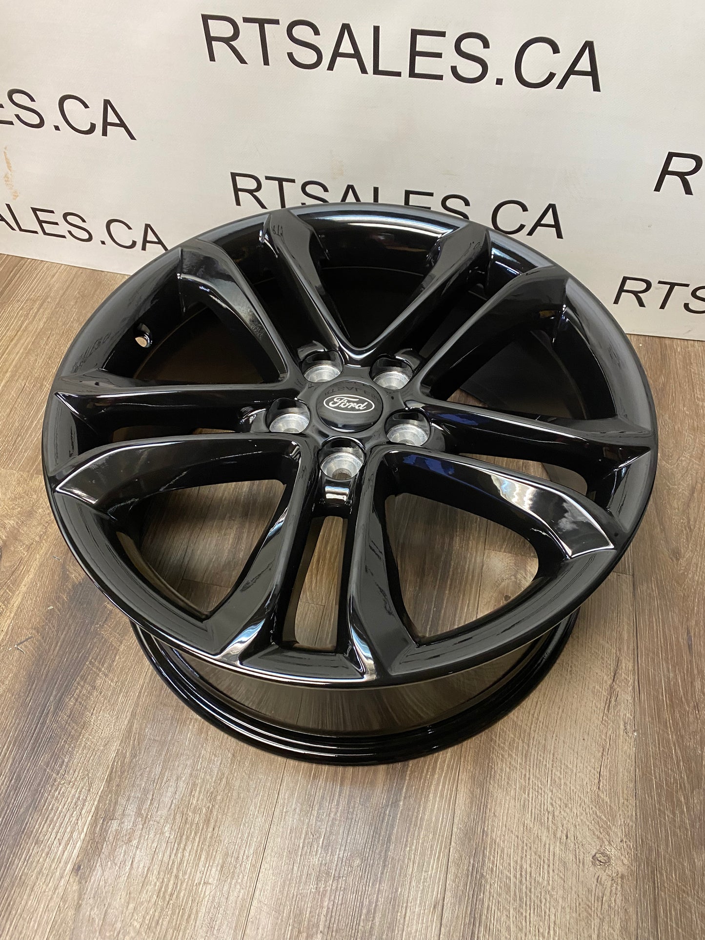 18 inch Rims 5x108 Ford Edge Escape Lincoln Land Rover