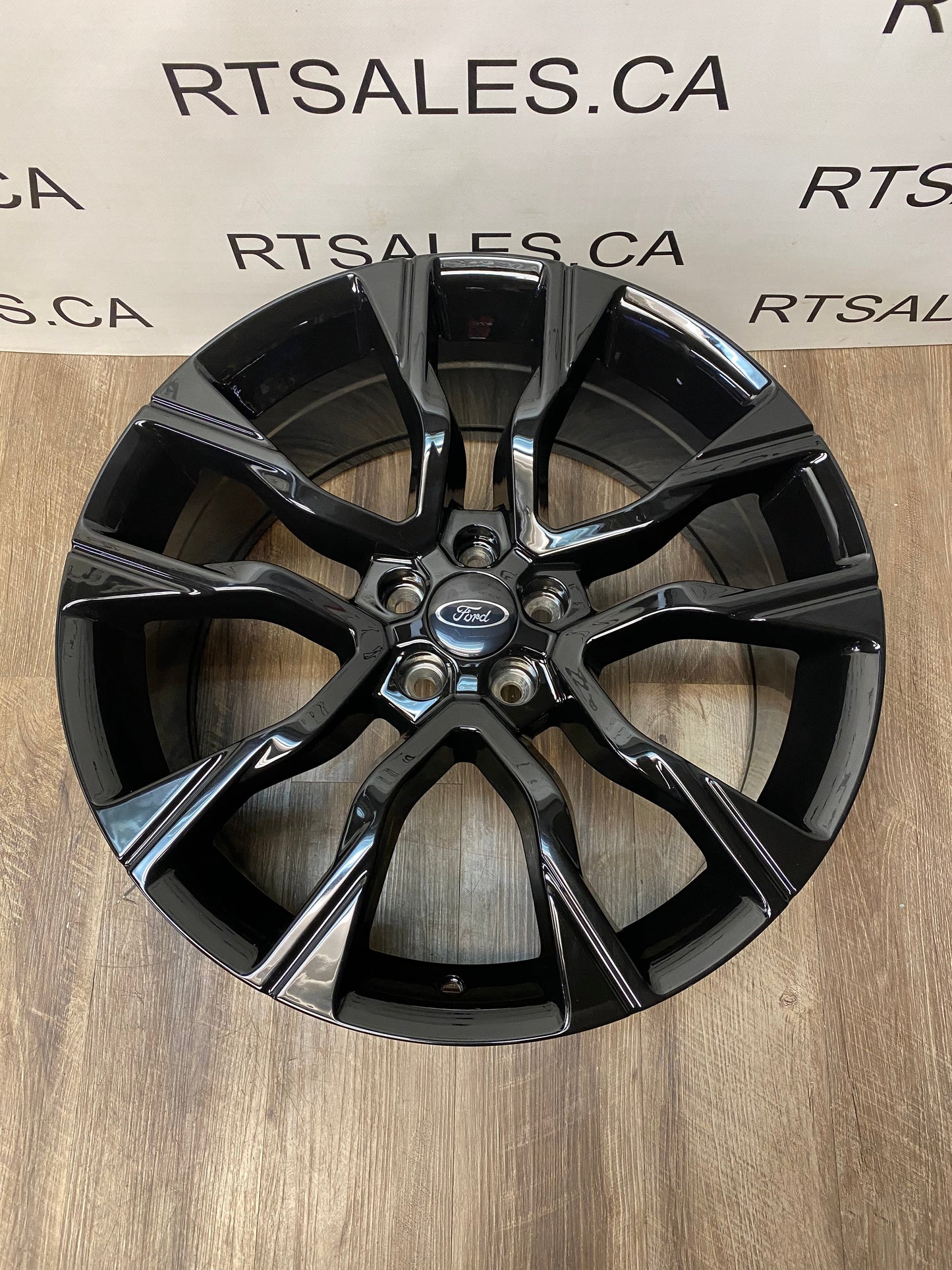 21x9 Replika R251 Rims 5x108