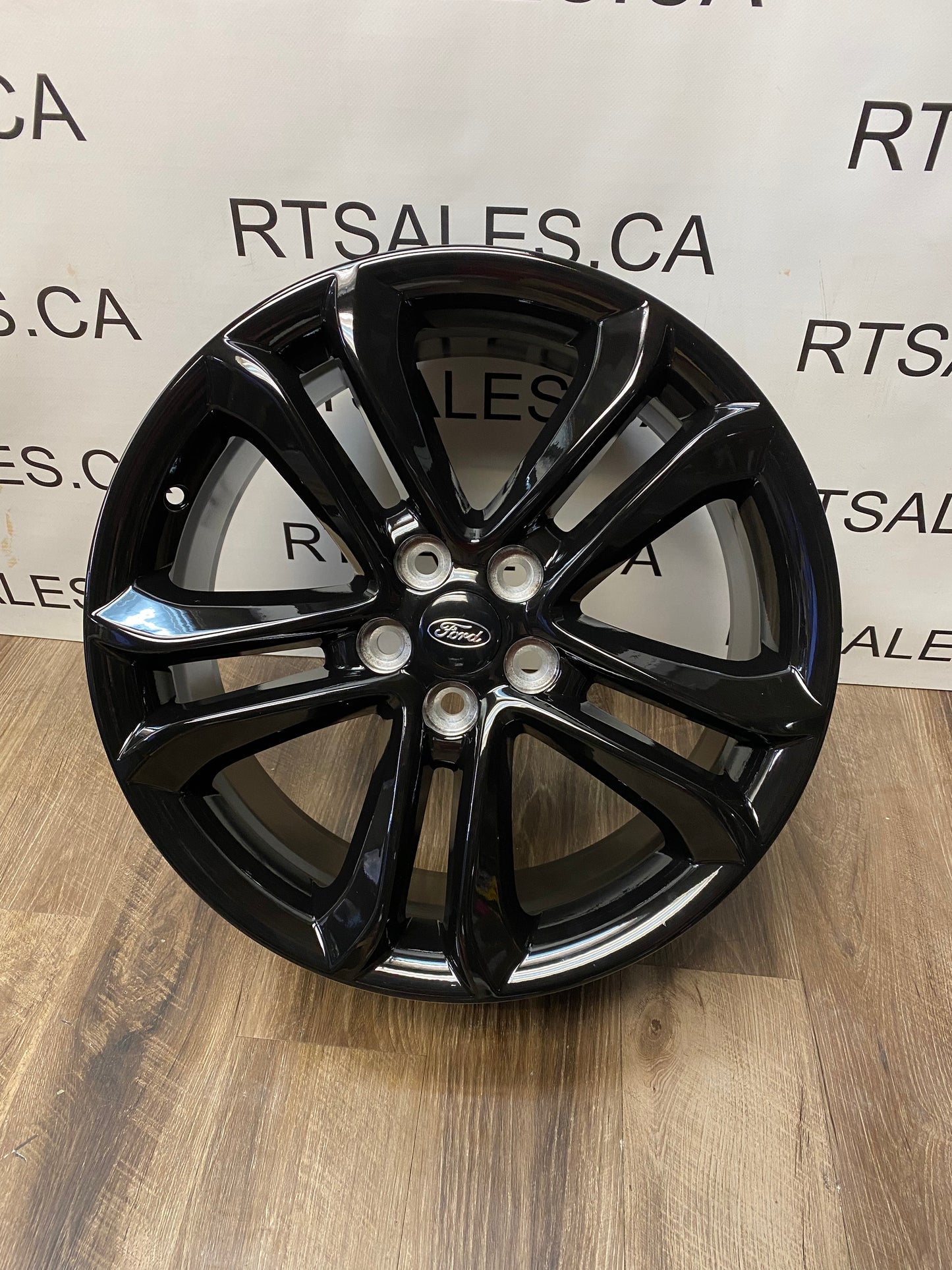 18 inch Rims 5x108 Ford Edge Escape Lincoln Land Rover