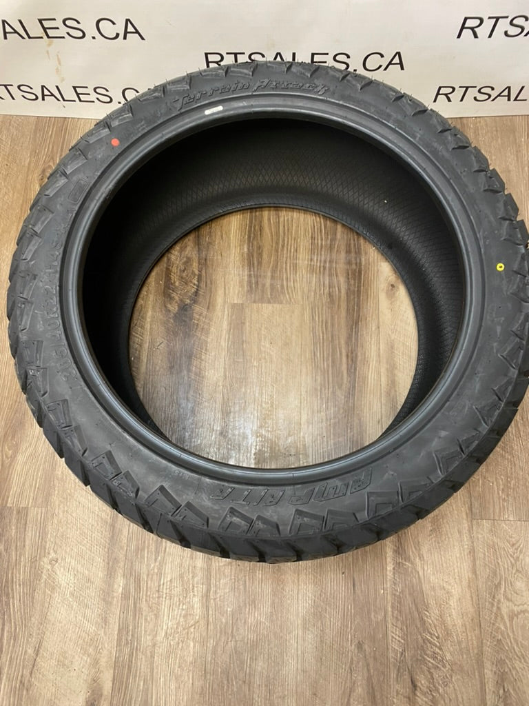 305/40/22 Amp TERRAIN ATTACK A/T XL All Season Tires