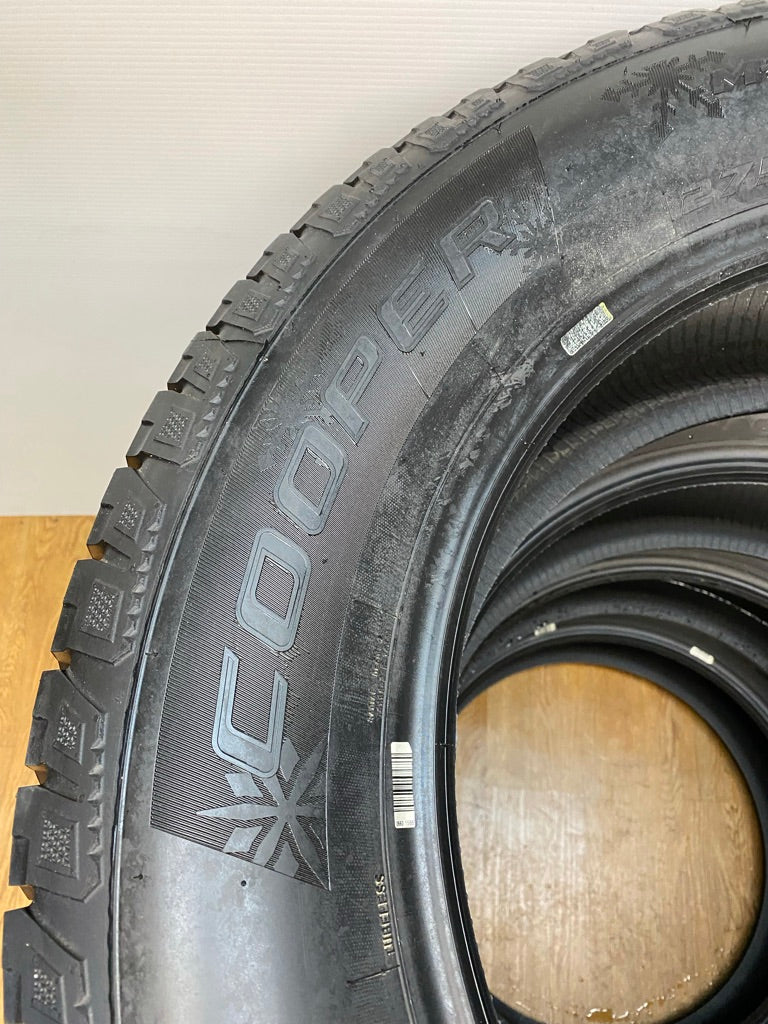 275/55/20 Cooper DISCOVERER SNOW CLAW XL Studdable Winter Tires - R&T Sales