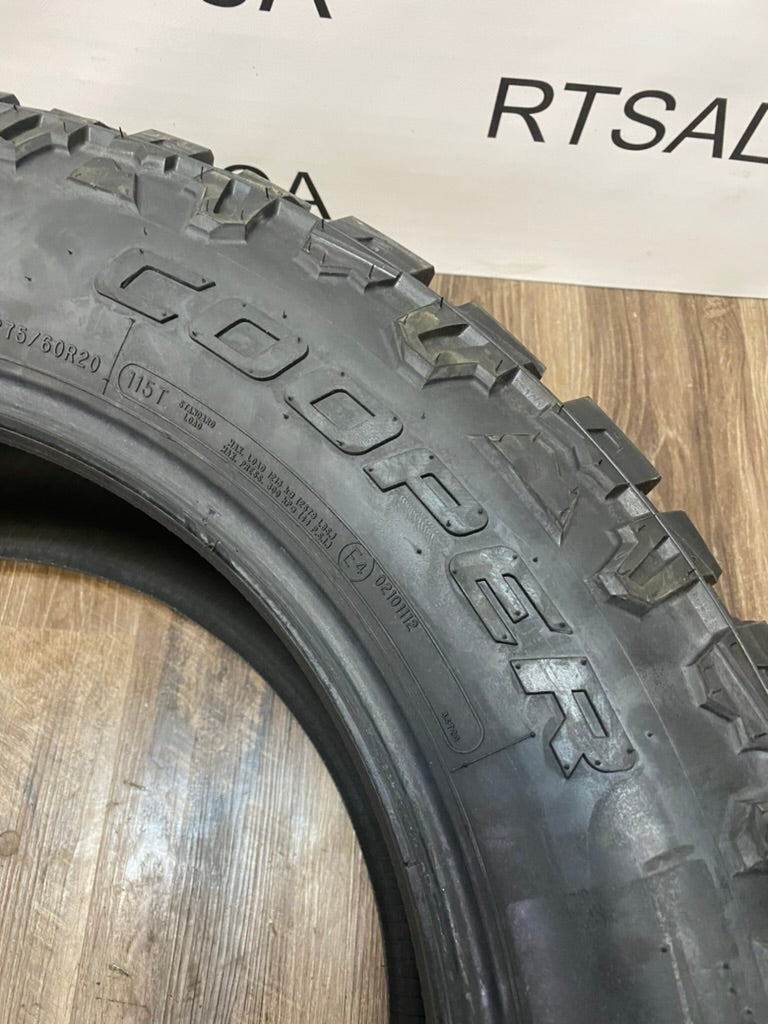 275/60/20 Cooper DISCOVERER RUGGED TREK All Weather Tires