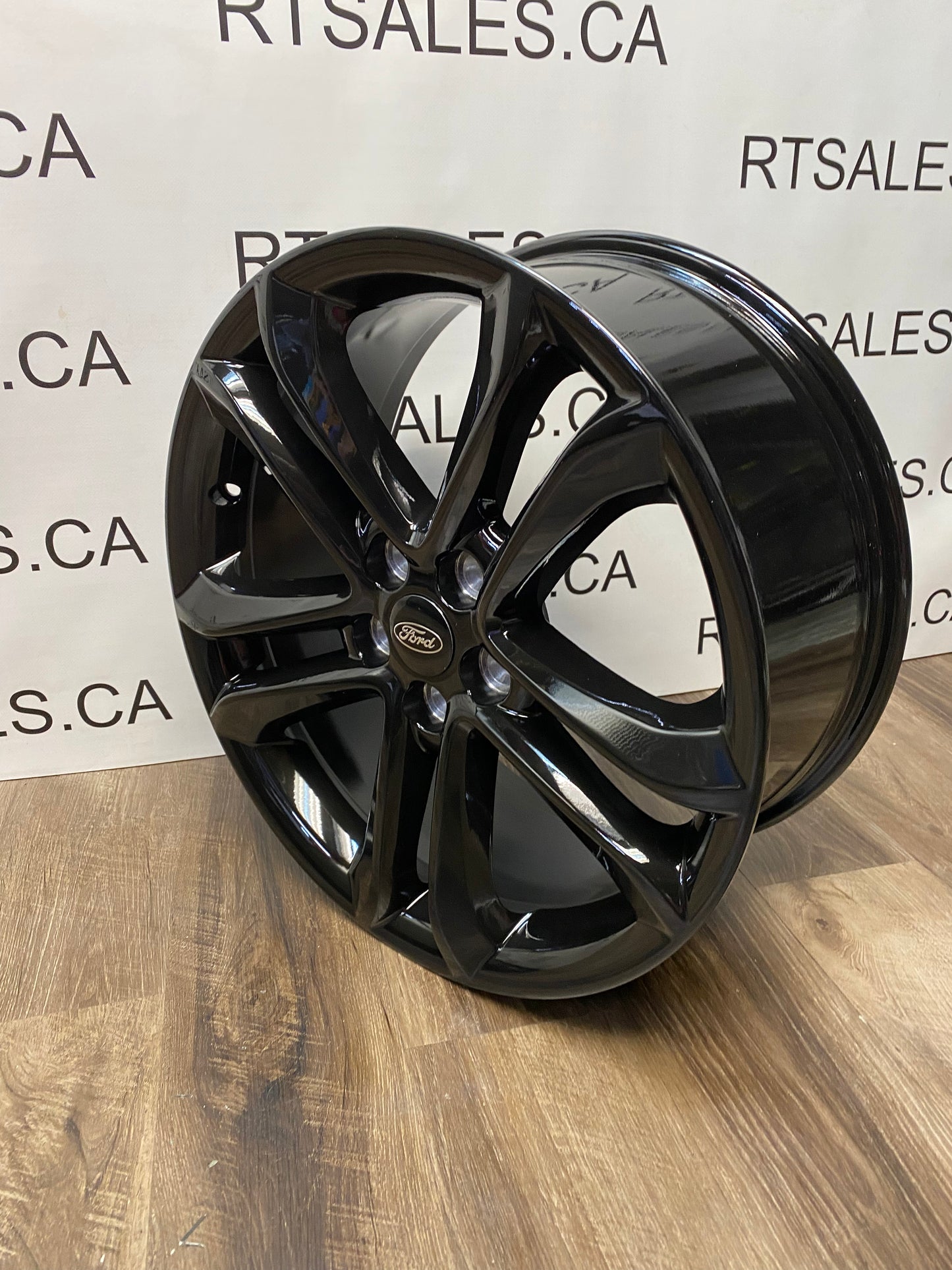 18 inch Rims 5x108 Ford Edge Escape Lincoln Land Rover