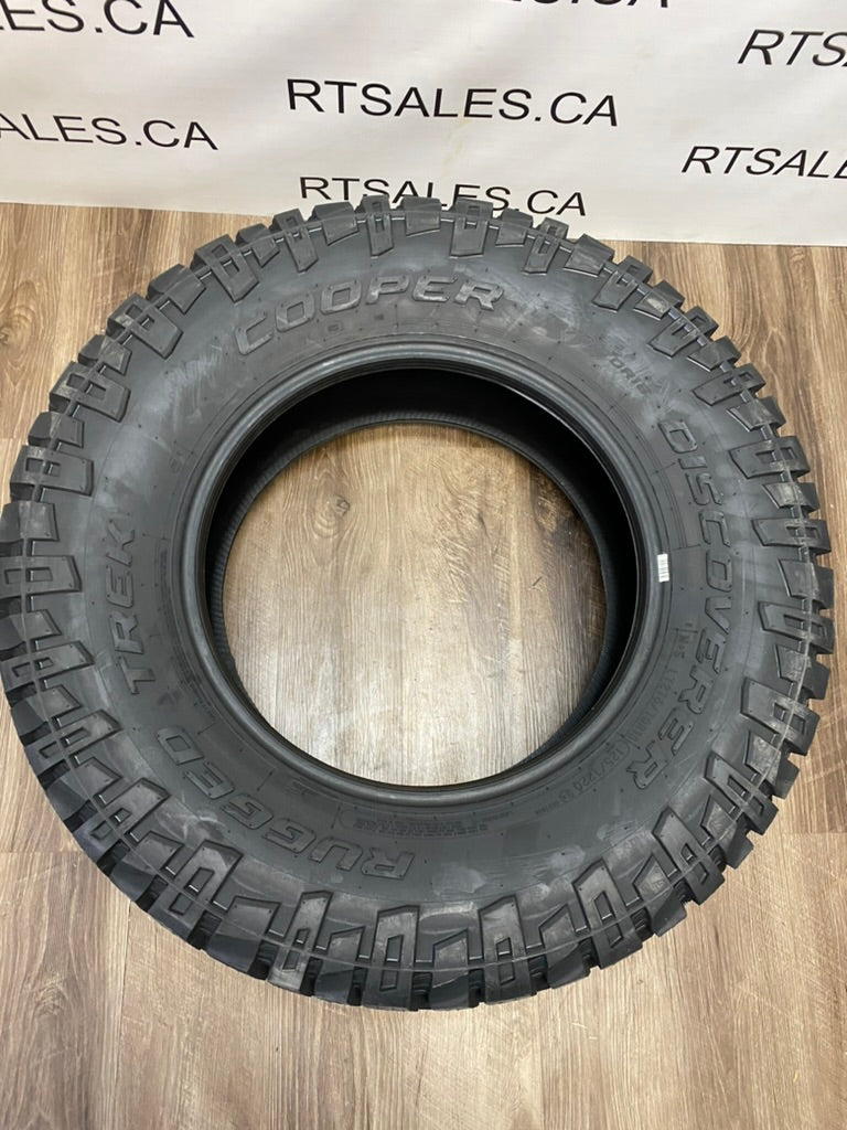LT 275/70/18 Cooper DISCOVERER RUGGED TREK E All Weather Tires