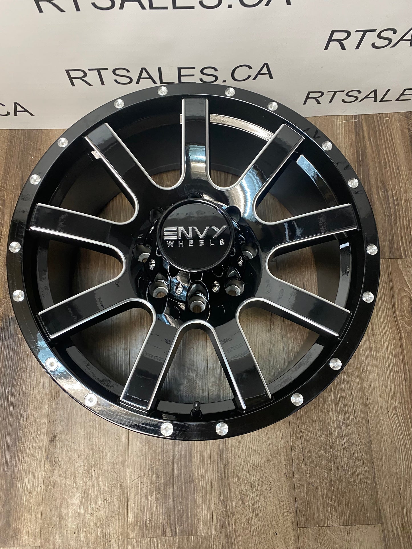 20x9 Rims 8x170 ford F250 F350 Super duty. NEW