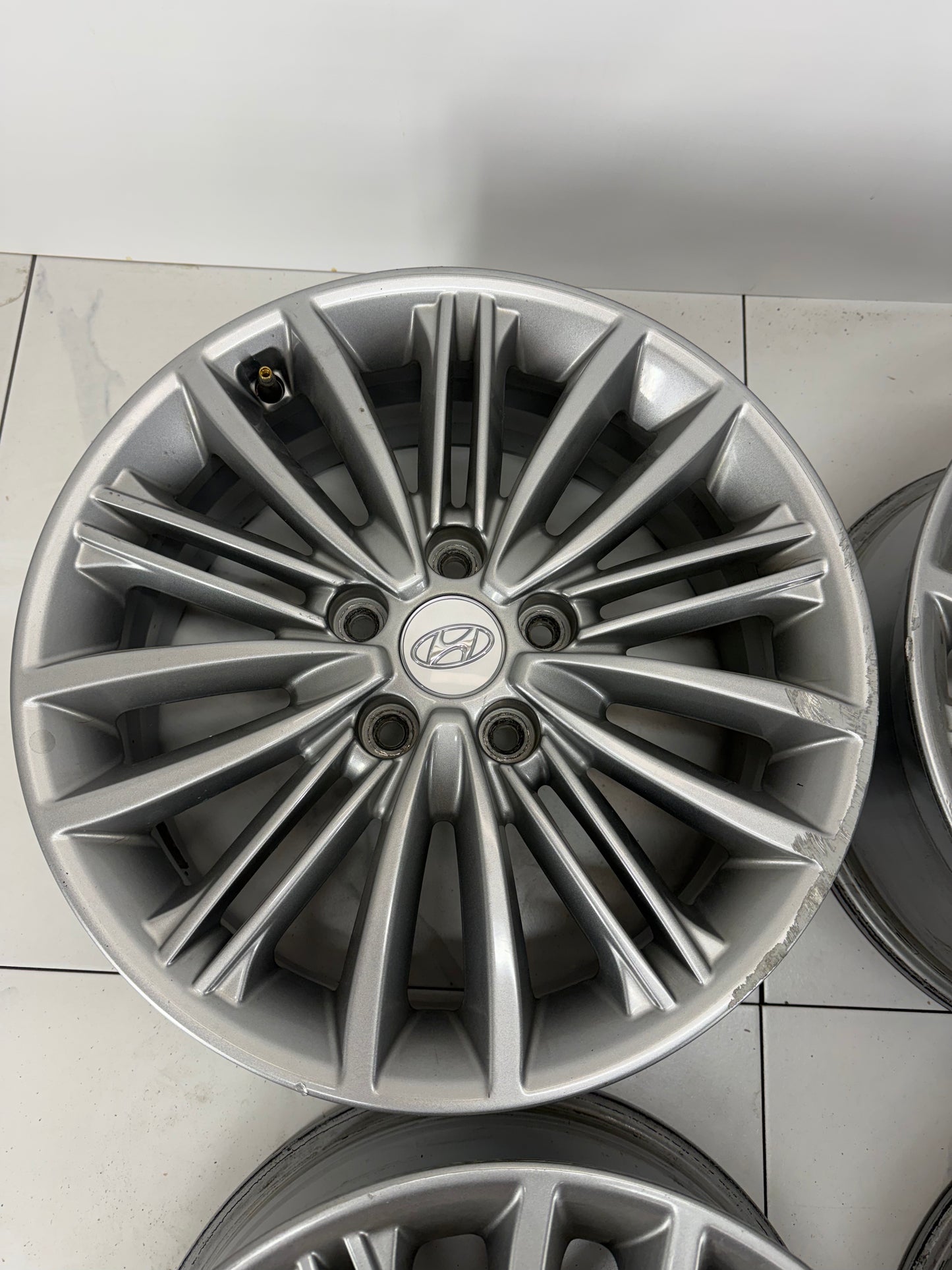 17x7 Hyundai Factory OEM Rims 5x114.3 (Used) - R&T Sales