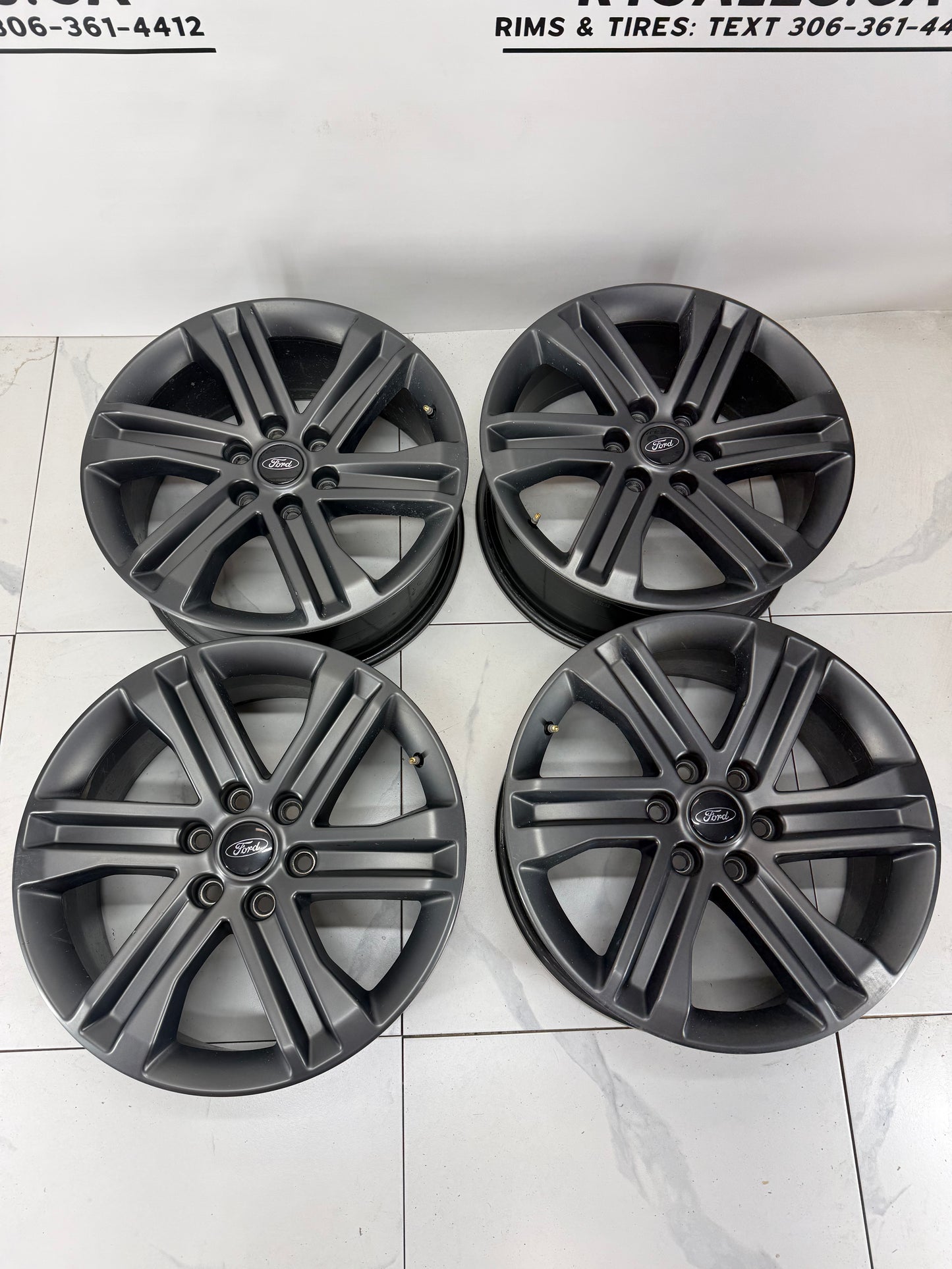20x8.5 Ford F150 Factory OEM Rims 6x135 (Used)