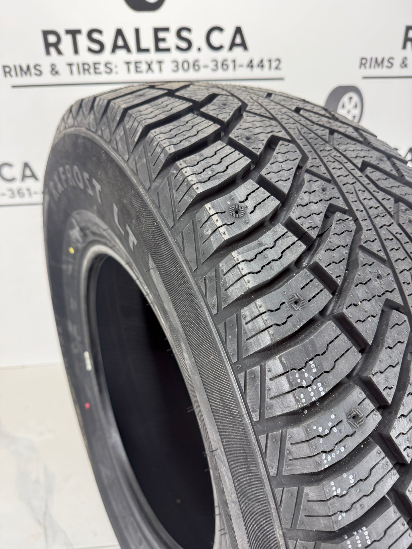 33X12.5R18 10 Ply RoadX RXFROST LT Studdable Winter Tires