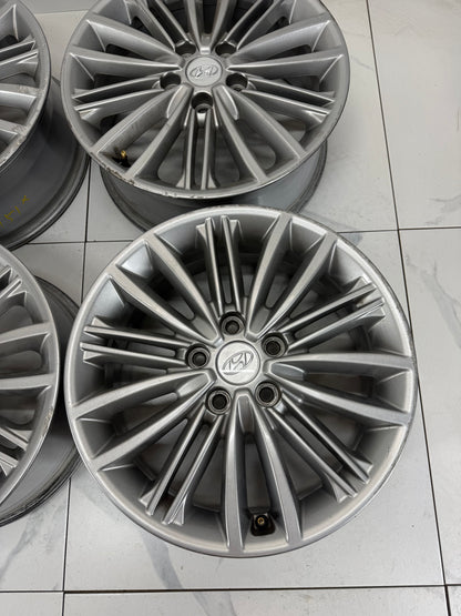 17x7 Hyundai Factory OEM Rims 5x114.3 (Used) - R&T Sales