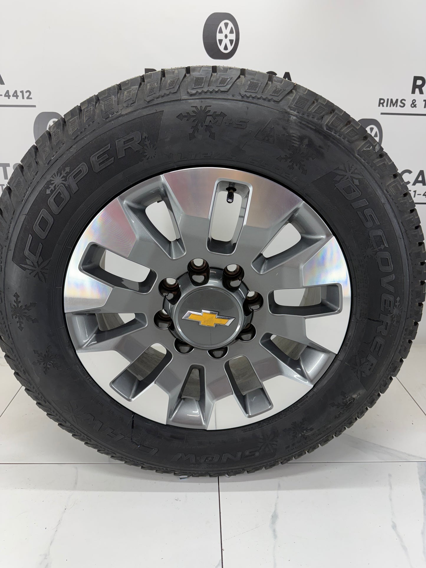 275/65/20 Cooper Snow Claw Winter Tires on 20" Chevy 2500/3500 Rims 8x180 (Takeoffs)