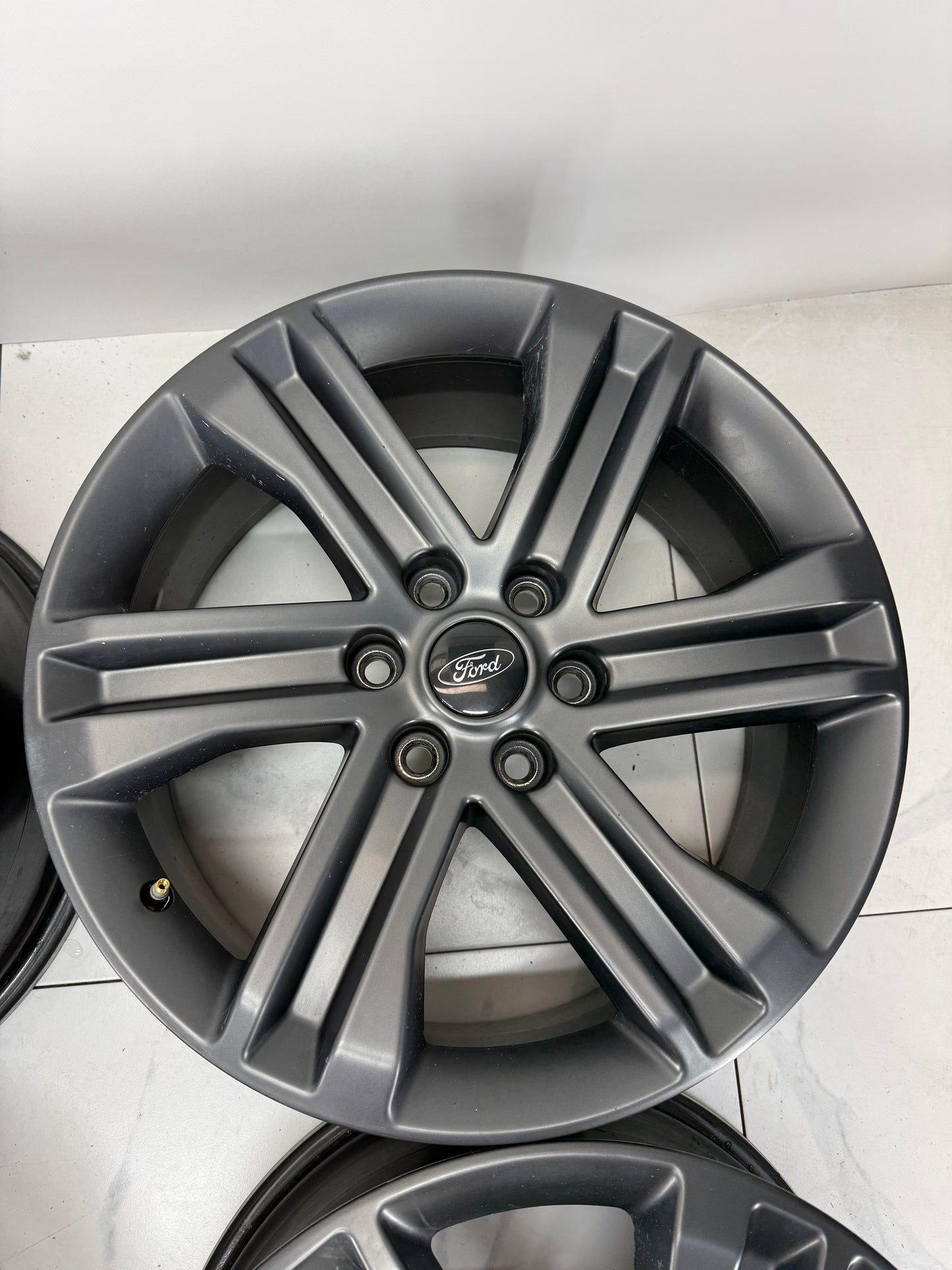 20x8.5 Ford F150 Factory OEM Rims 6x135 (Used) - R&T Sales