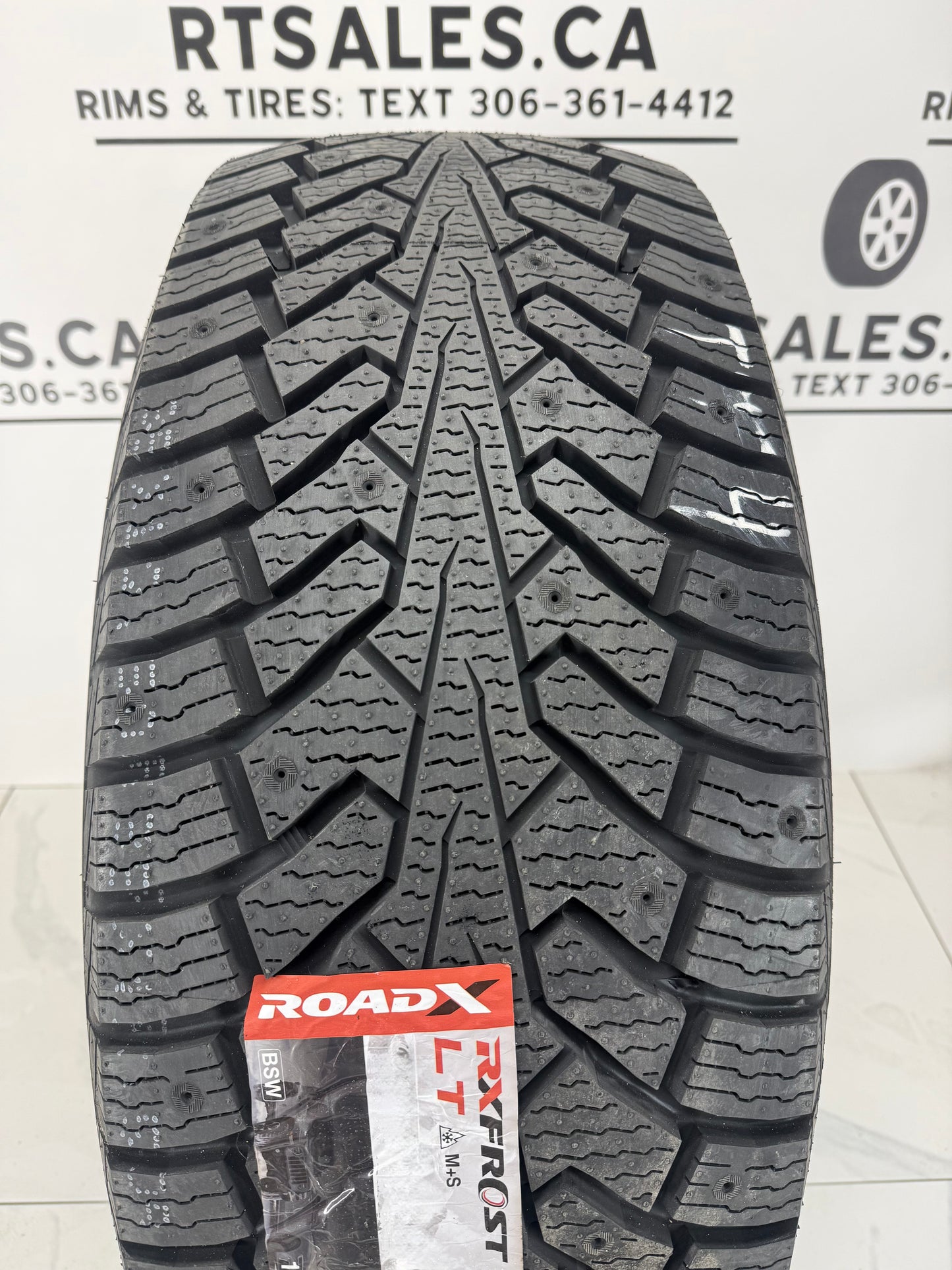 33X12.5R18 10 Ply RoadX RXFROST LT Studdable Winter Tires