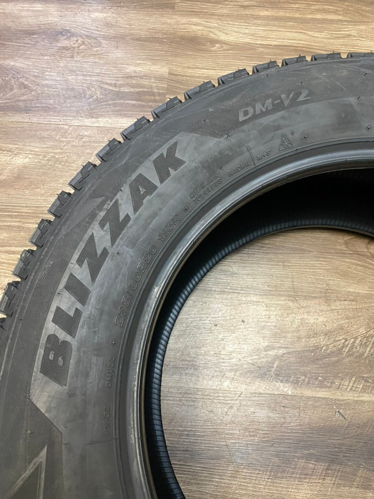 275/60/20 Bridgestone Blizzak DM-V2 20 inch Winter tires