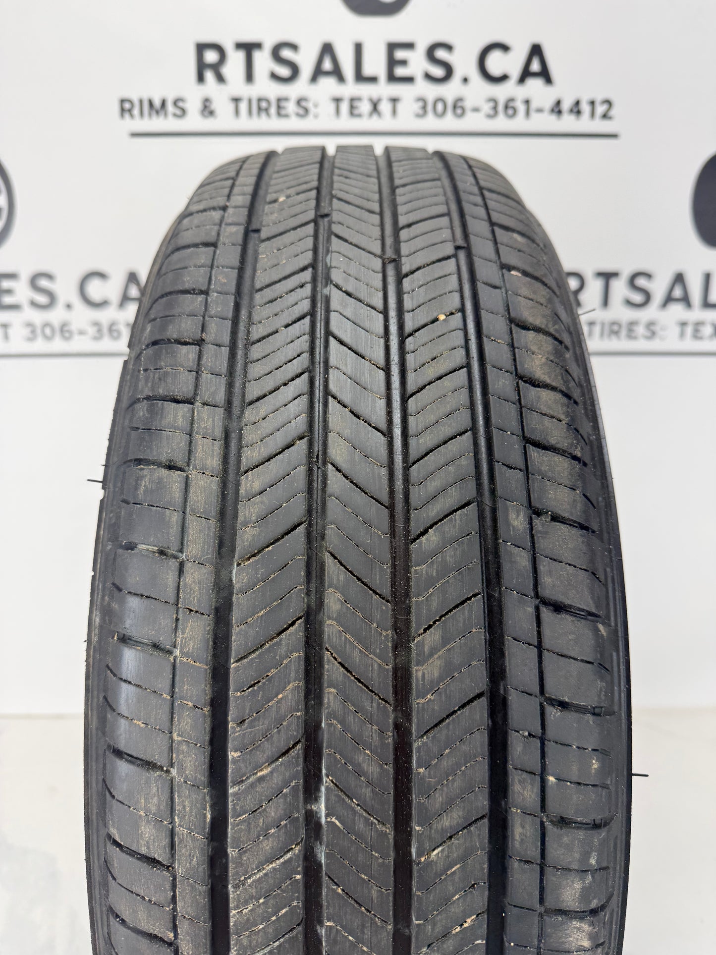 225/60R18 Michelin Primacy A/S All Season Tires (Used)