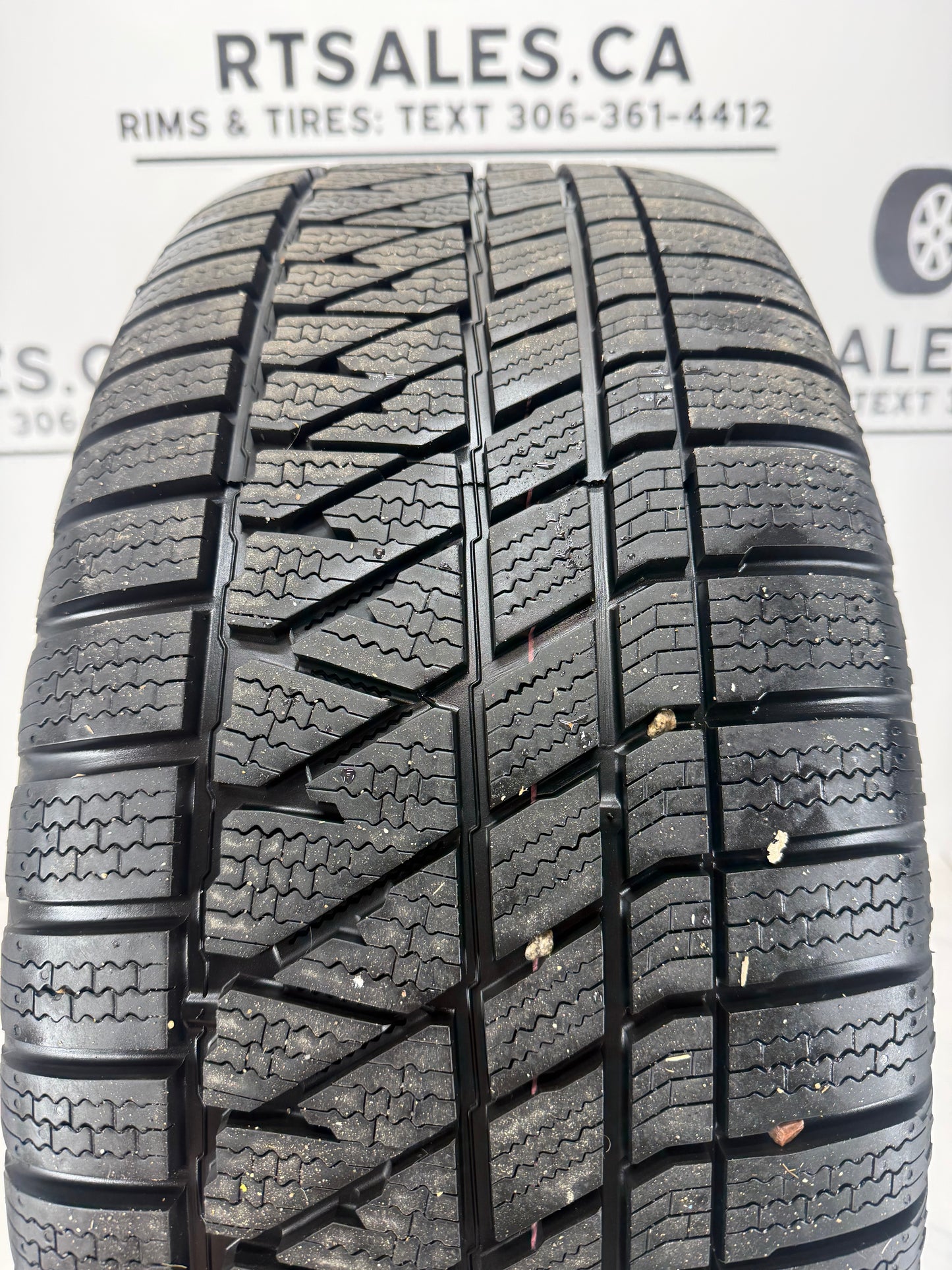 295/40/20 Kumho Winter Tires on 20" Braelin Rims - Audi Q7, Porsche Cayenne, VW Touareg (Takeoffs)