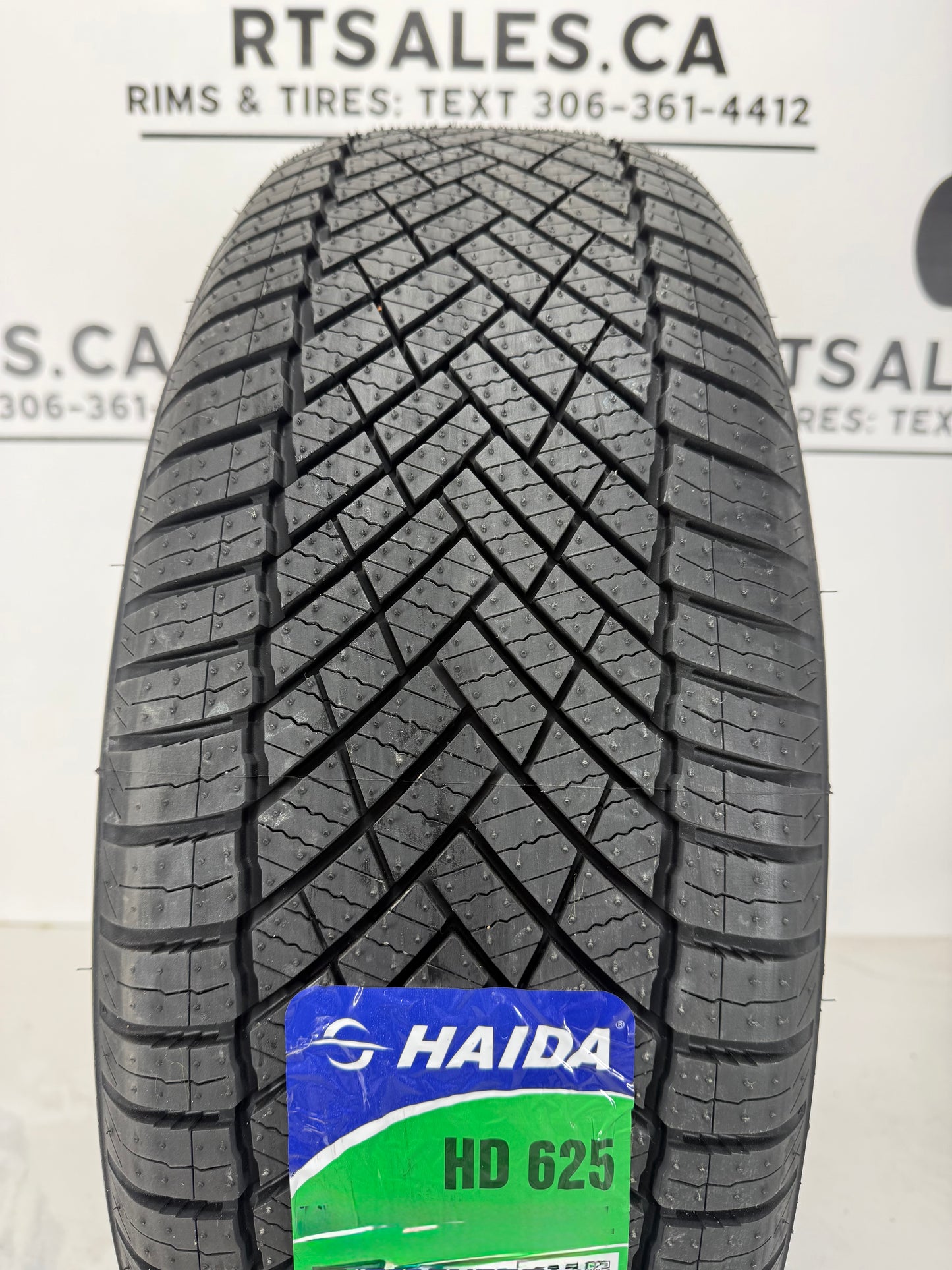 235/60R18 XL Haida HD625 All Weather Tires