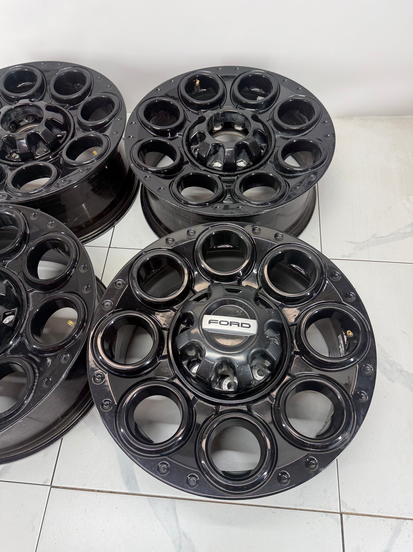 20x8 Ford F250/350 Platinum Rims 8x170 (Used)