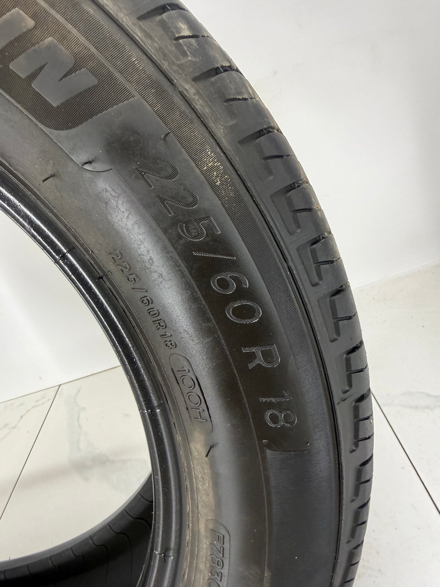 225/60R18 Michelin Primacy A/S All Season Tires (Used)