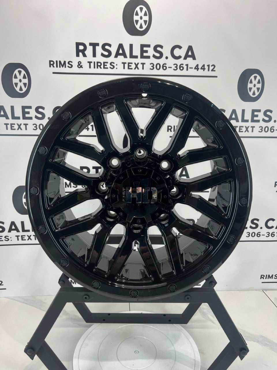 18x9 Fast HD Menace Rims 8x170