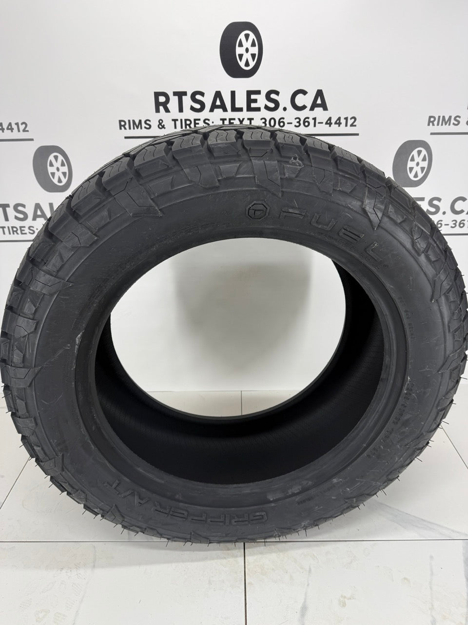 LT 325/50/22 Fuel GRIPPER A/T E All Weather Tires (35x12.5R22)