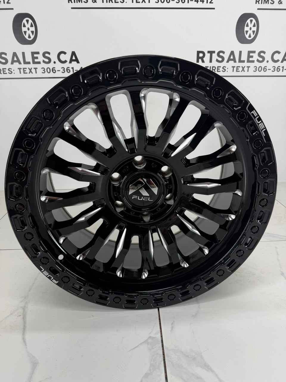 18x9 Fuel Rincon Gloss Black Milled 8x165