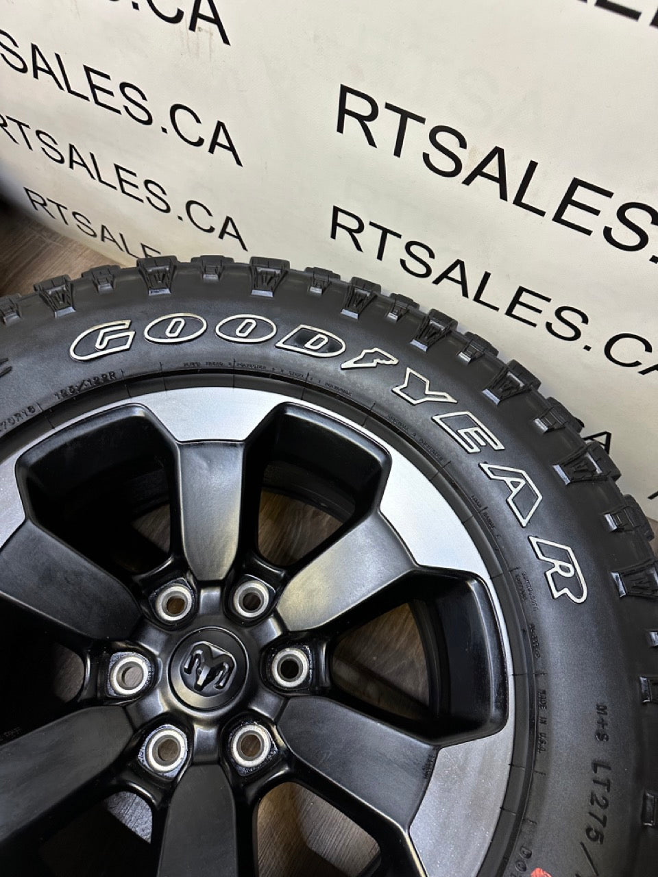 275/70/18 Goodyear Duratrac tires Dodge Ram 1500 6x139.7 (USED)