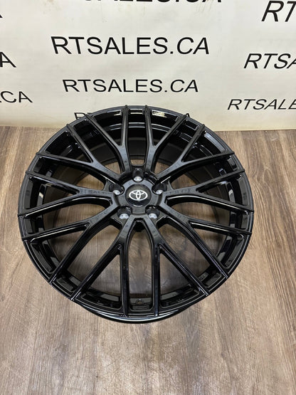 19x8 Dai Rims 5x114.3 Gloss Black