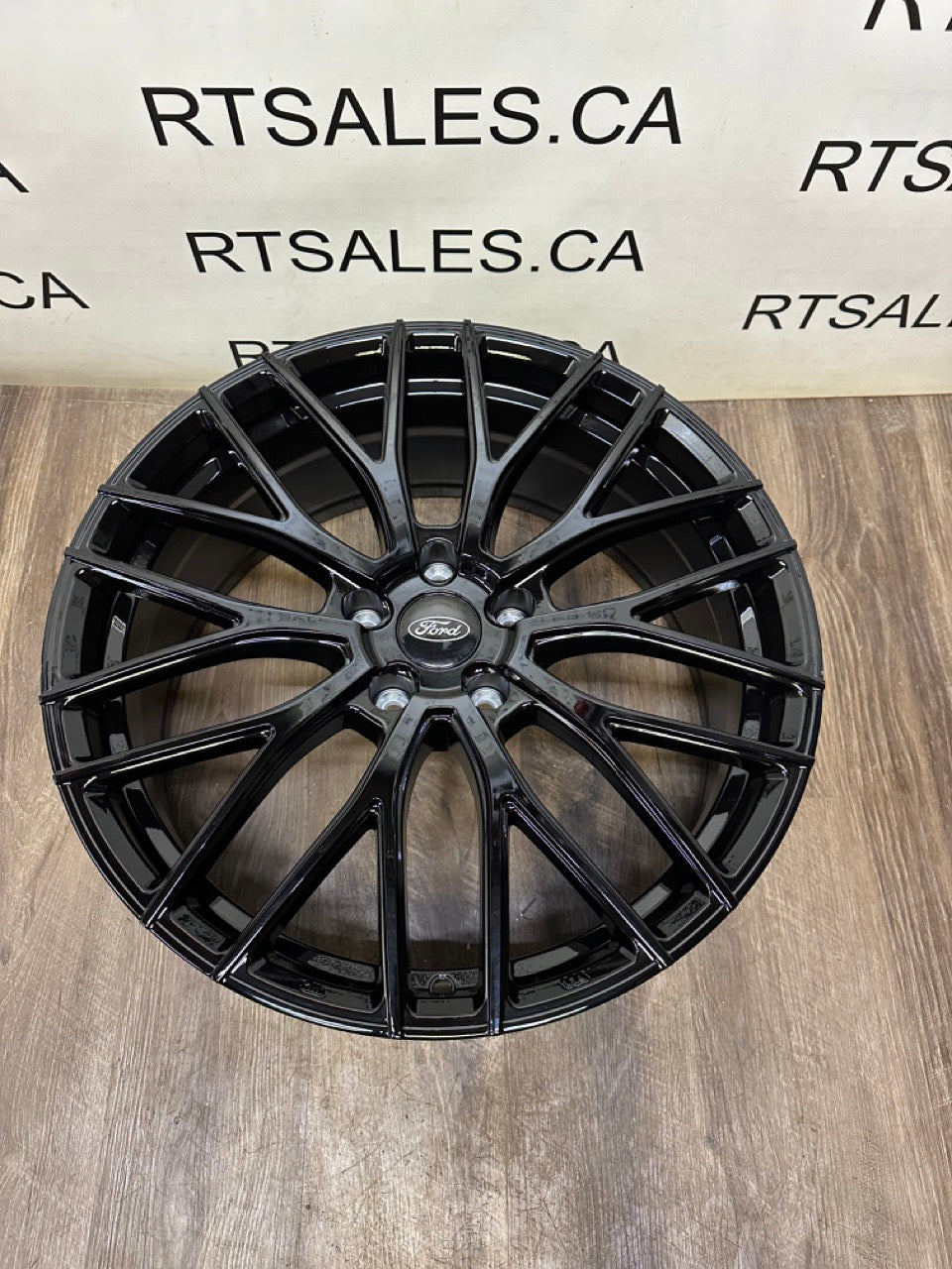 19x8 Dai Rims 5x114.3 Gloss Black