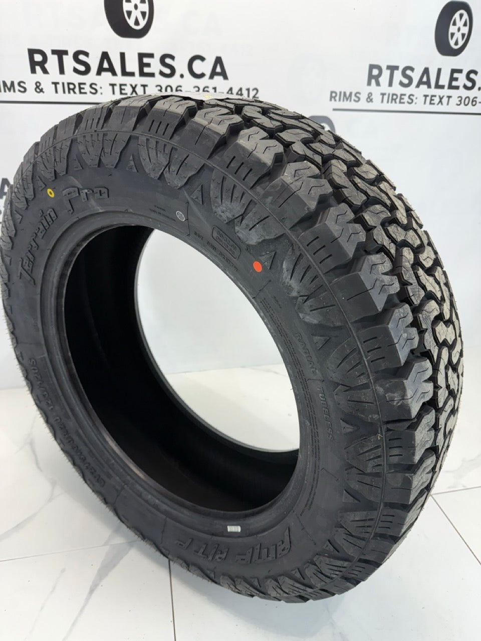 LT 33x12.5x24 Amp TERRAIN PRO A/T F All Season Tires