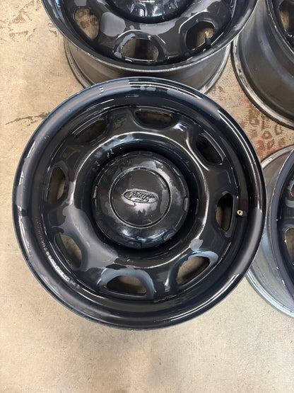 17x7.5 Steel rims 6x135 (Used)