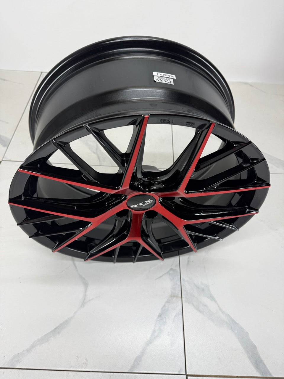 18x8 RTX Valkryie Gloss Black / Red Face 5x114.3