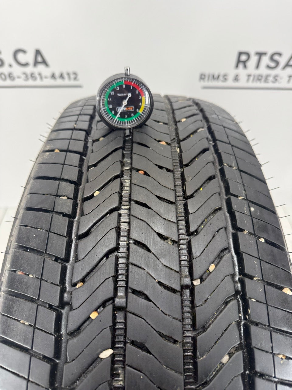 255/65/18 Tires GMC CHEVY FACTORY OEM Rims 6x120 (Takeoffs)