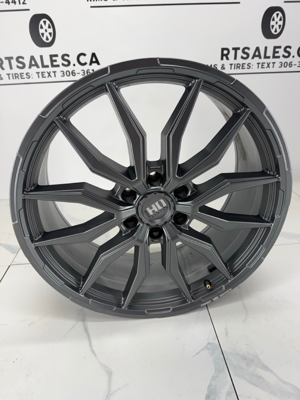 22x9.5 Fast Grit Gunmetal Rims 6x135 (Takeoffs)