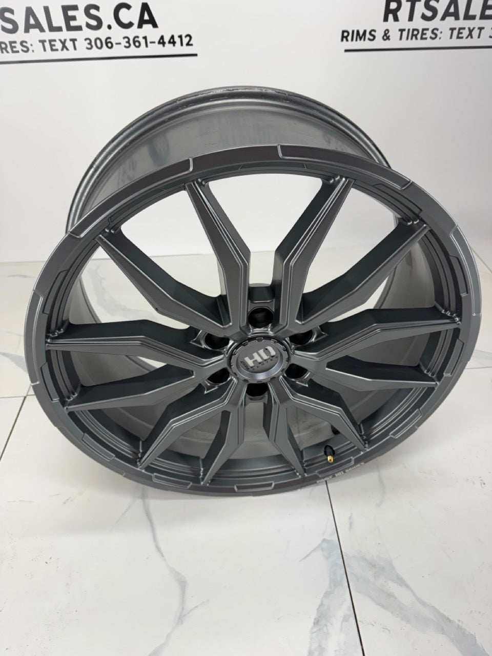 22x9.5 Fast Grit Gunmetal Rims 6x135 (Takeoffs)