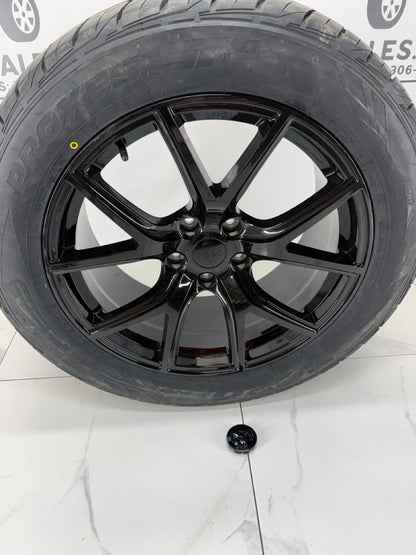 295/45/20 Toyo Proxes All Season Tires on 20" Jeep Replica Rims 5x127