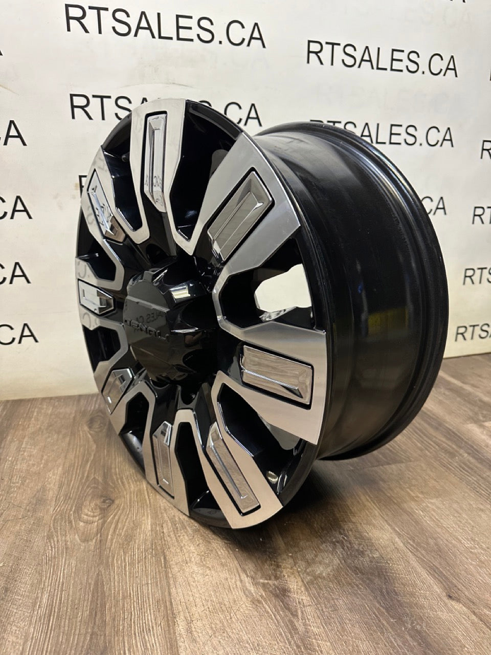 20x8.5 GMC 2500/3500 Rims 8x180 (Takeoffs)