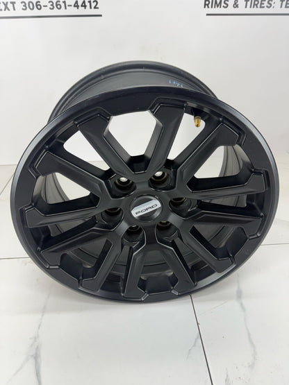 17x8.5 OEM Ford F-150 Raptor Rims 6x135 (Light Use)
