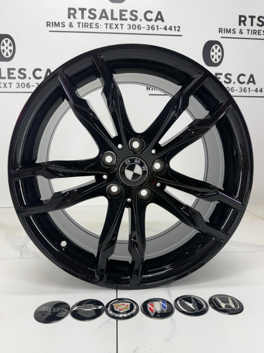 18x8  Rims 5x120 Gloss black R165