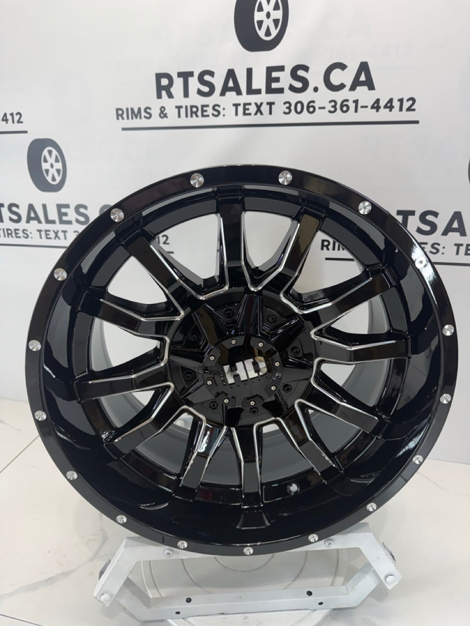 20x10 Fast HD Traxx Rims 8x180