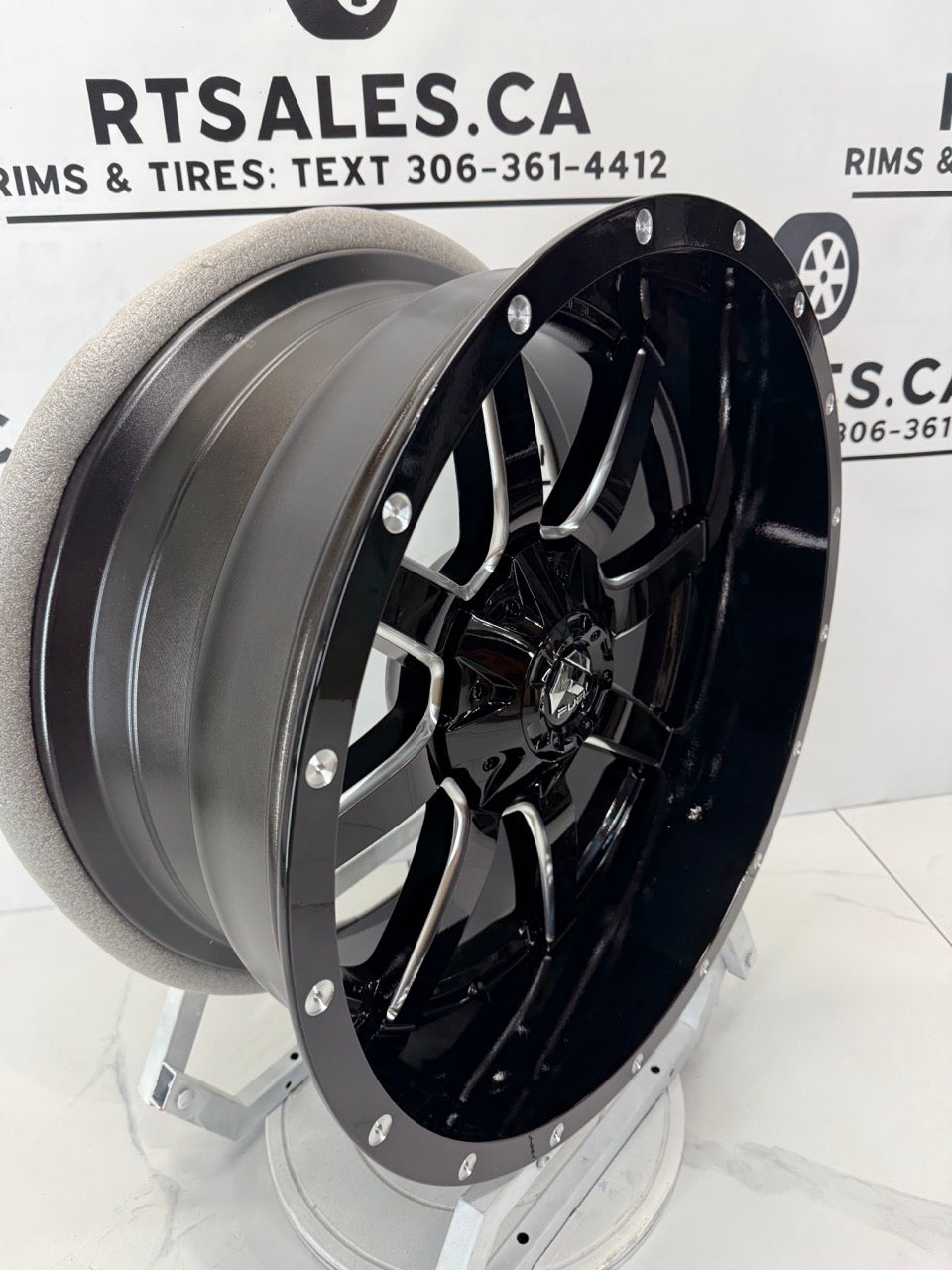 22x10 Fuel Maverick Rims 6x135 6x139.7
