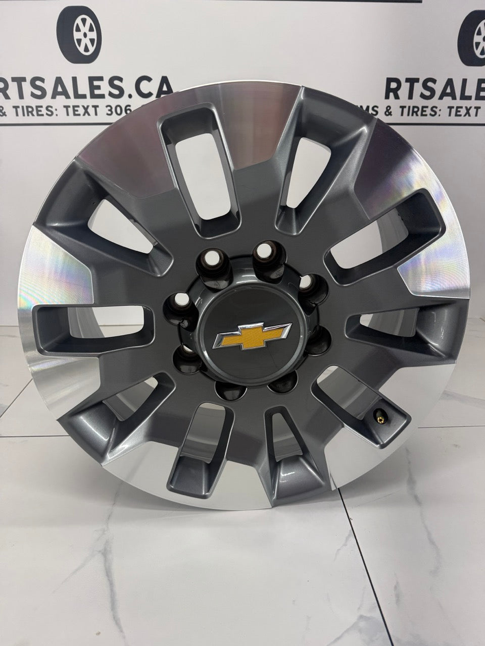 20x8.5 CHEVY 2500/3500 Rims 8x180 (Takeoffs)