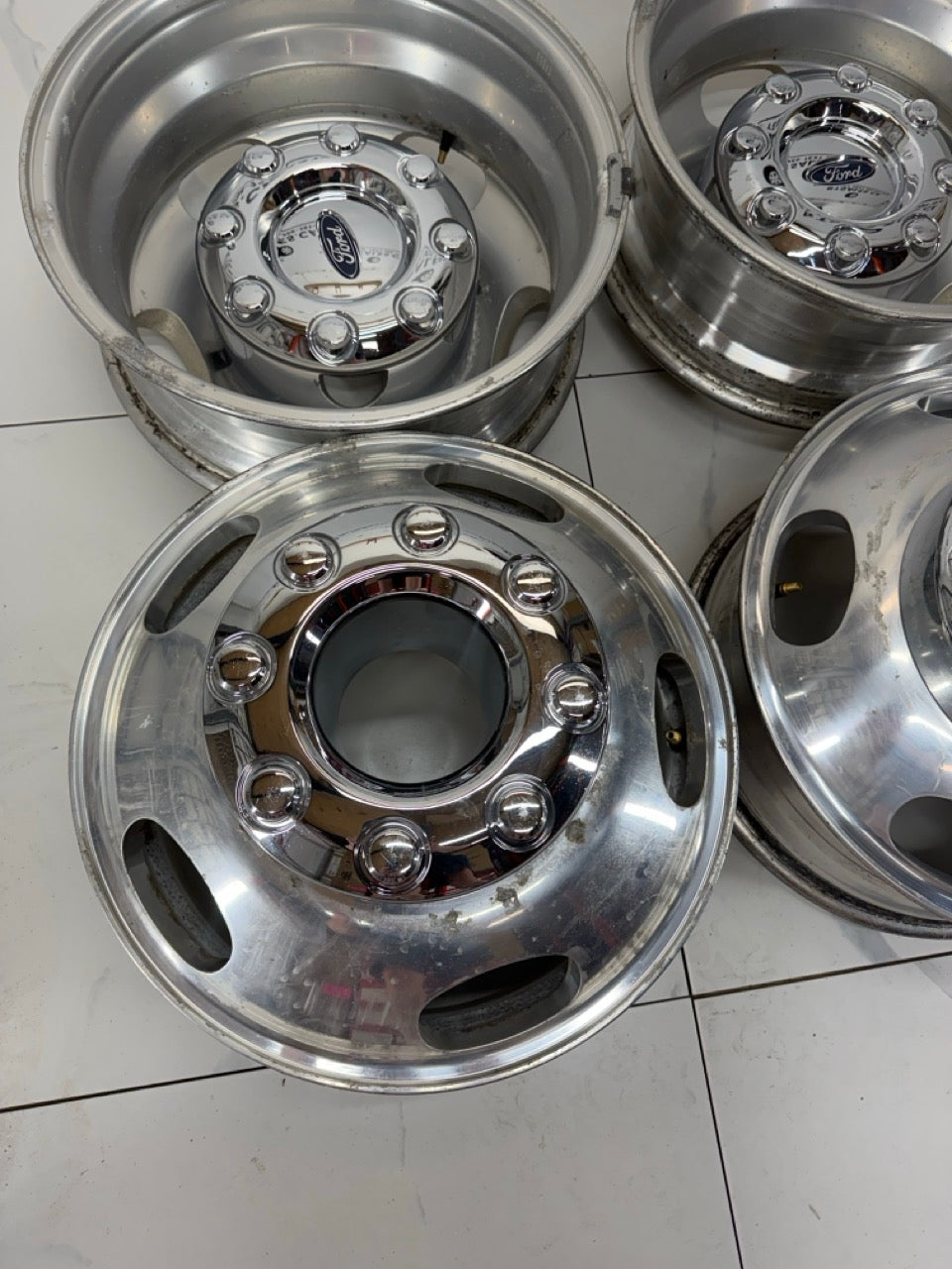 17x6.5 Factory OEM Ford F350 Dually Rims 8x200 (Used)