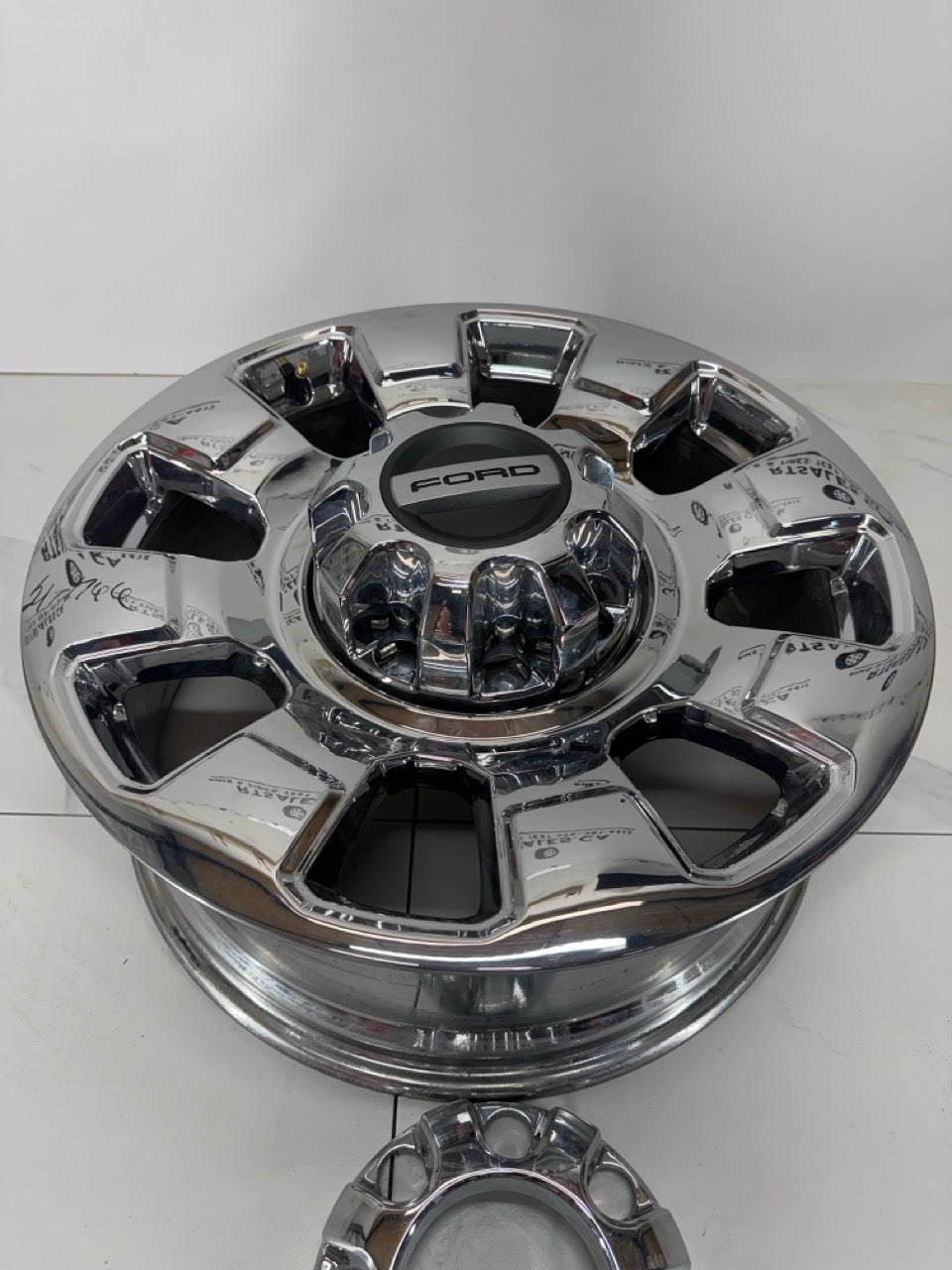 20x8 Ford F250/350 Super Duty OEM Rims 8x170 (Takeoffs)