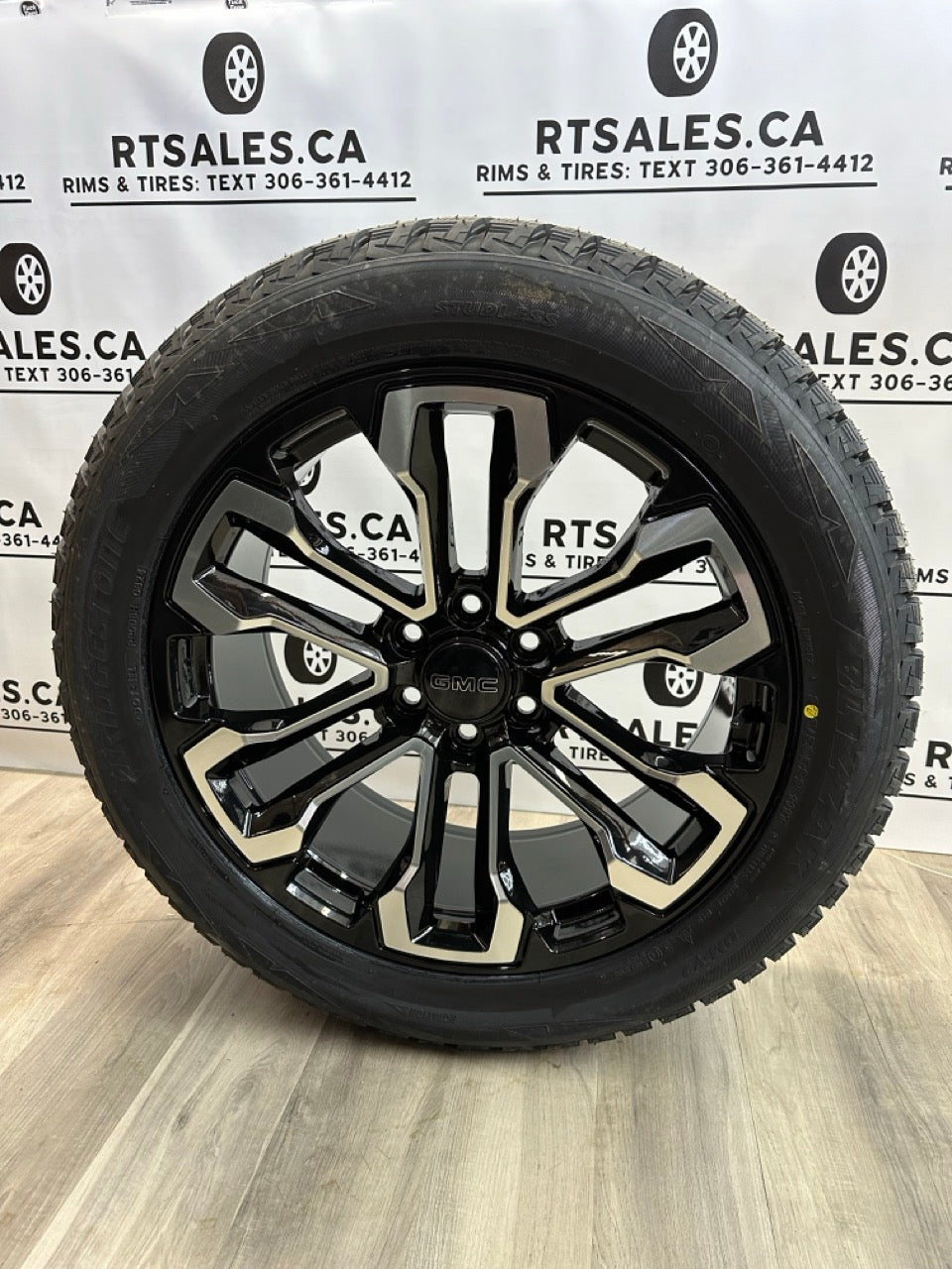 275/50/22 Blizzak Winter tires 22x9 GMC Chevy 1500 Rims 6x139.7