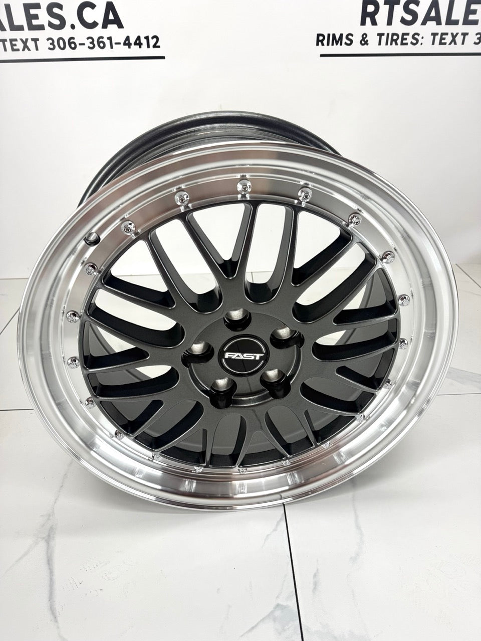 15x7 Fast FR01 Gloss Gunmetal with Machined Lip