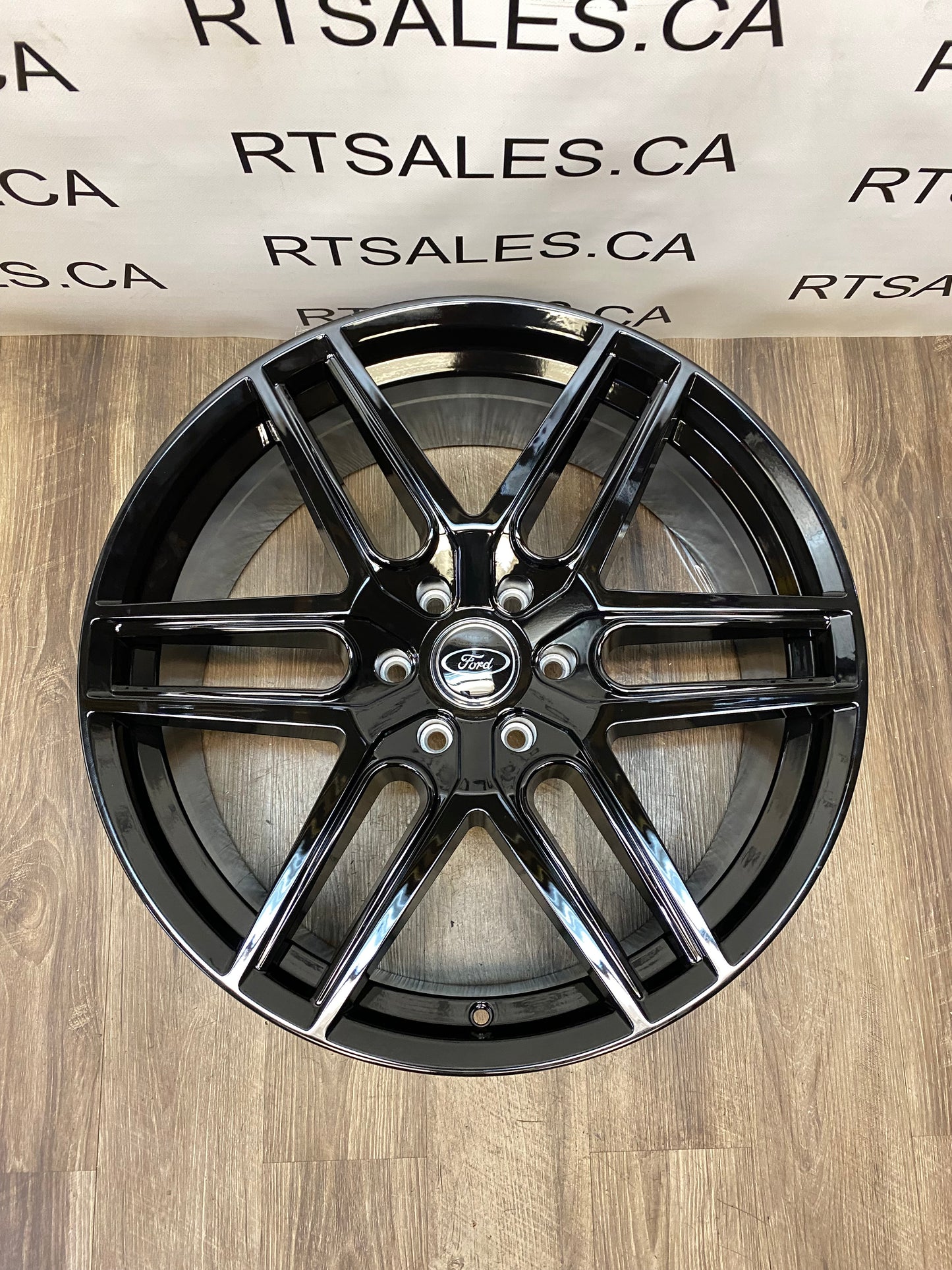 22x9.5 Touren Rims 6x135 Ford F-150 and Expedition