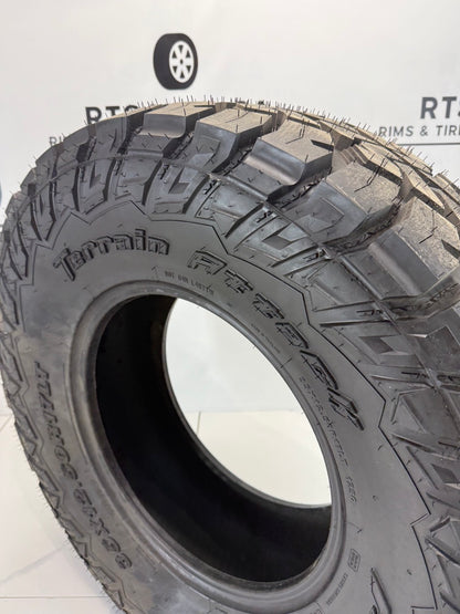 LT 35x13.5x24 Amp TERRAIN R/T F All Season Tires